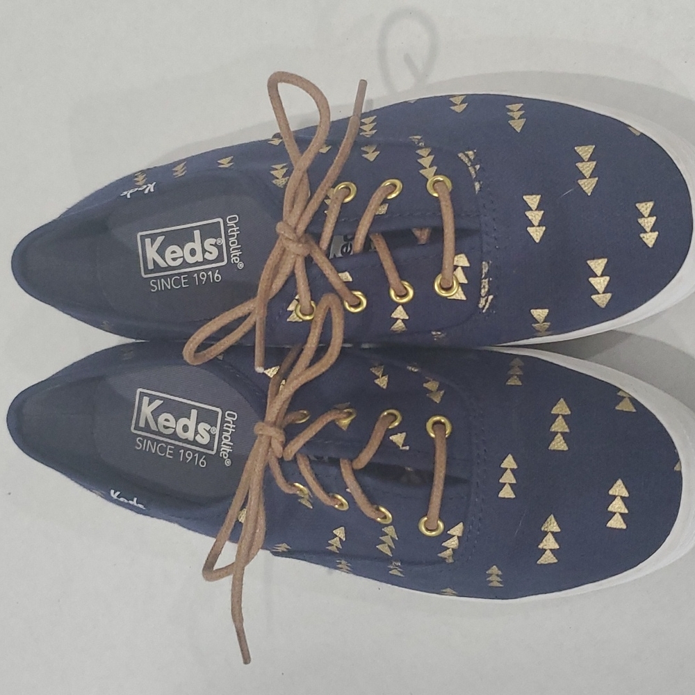KEDS ORTHOLITE SHOES WORN ONCE SIZE SIZE 6